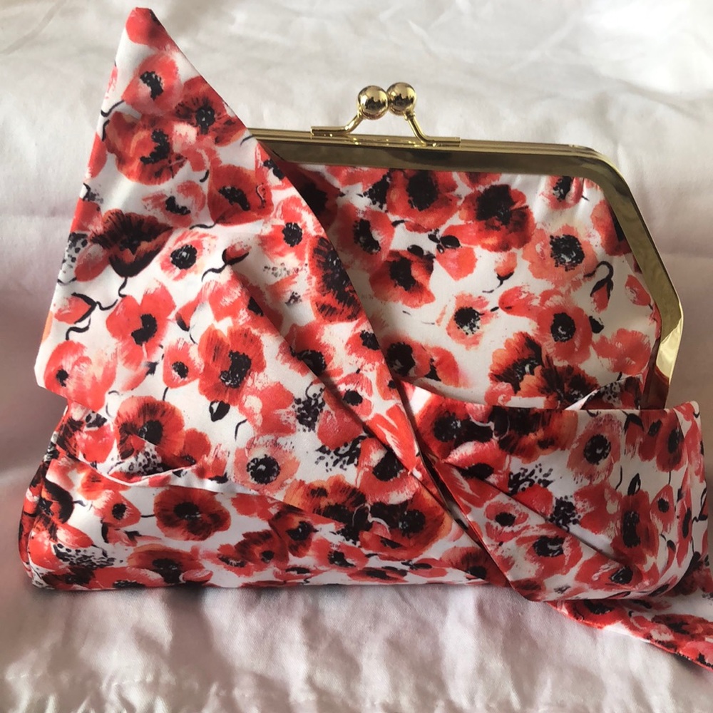 Lela Rose for Beautycounter Clutch